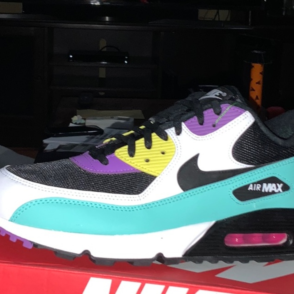 AIR MAX 90